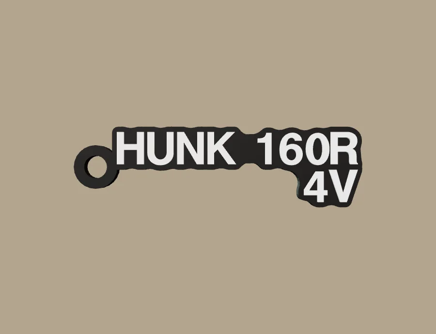 Llavero Hero HUNK 160R 4V, base negra y texto blanco, vista frontal del modelo 3D