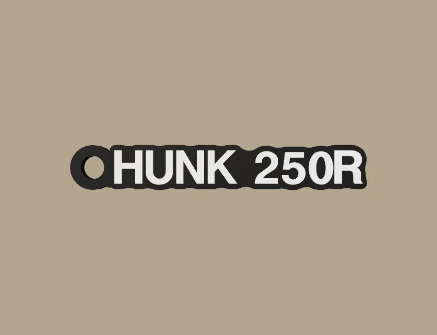 Llavero Hero HUNK 250R, base negra y texto blanco, vista frontal del modelo 3D
